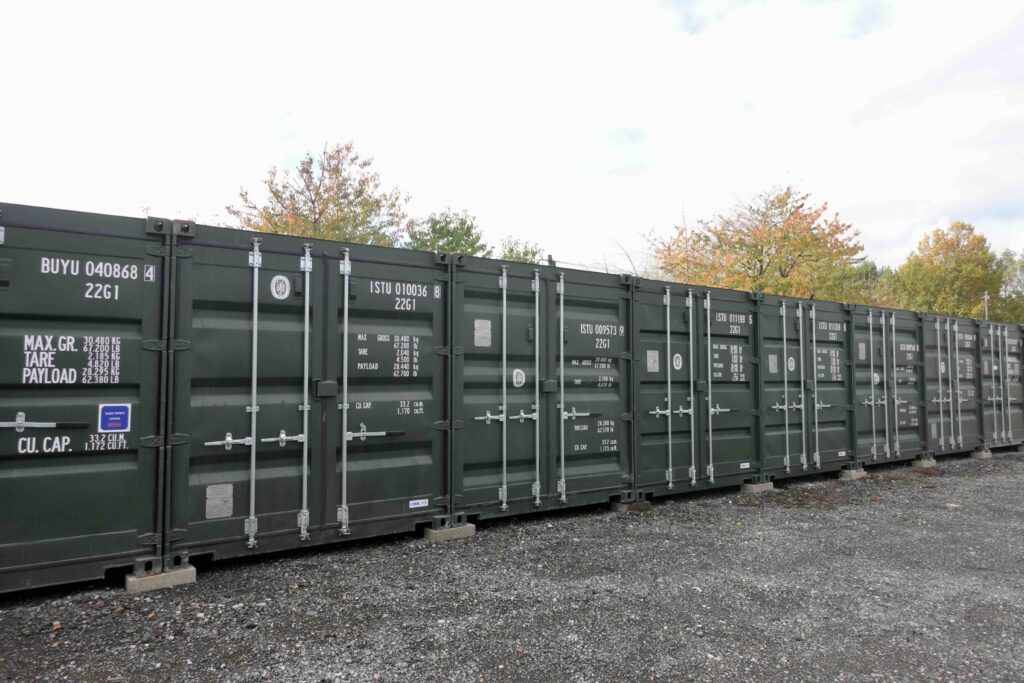 Makin_Storage_Containers - Makin Storage